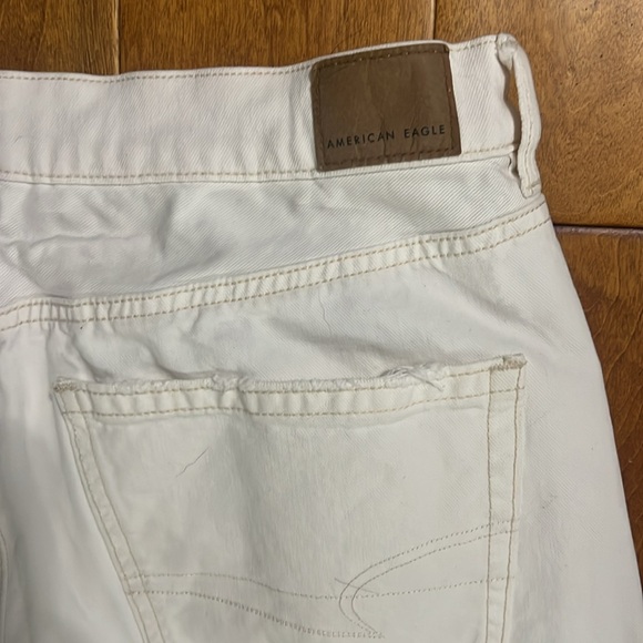 American Eagle Highest Rise Jeans Size 12 Short White Relaxed Casual Coastal - Picture 14 of 16